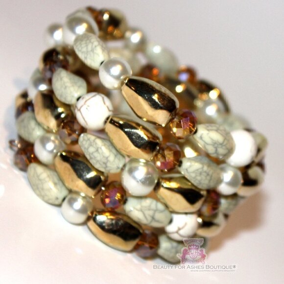 Womens Beaded Crystal Gold Pearl Acrylic Neutral Adjustable Coil Bracelet NWT - Picture 2 of 4